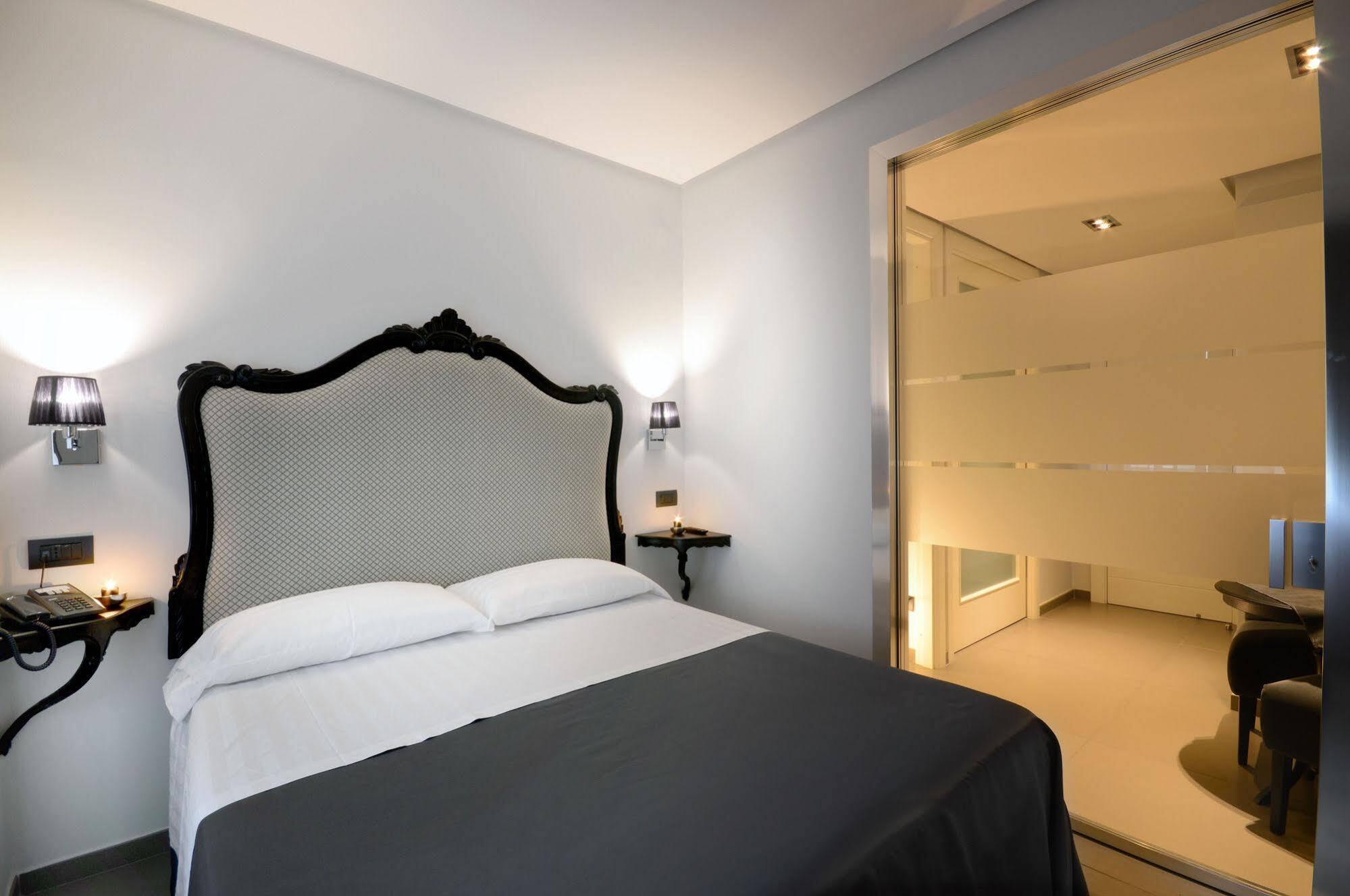 Barbarella Suite Napoli Eksteriør bilde