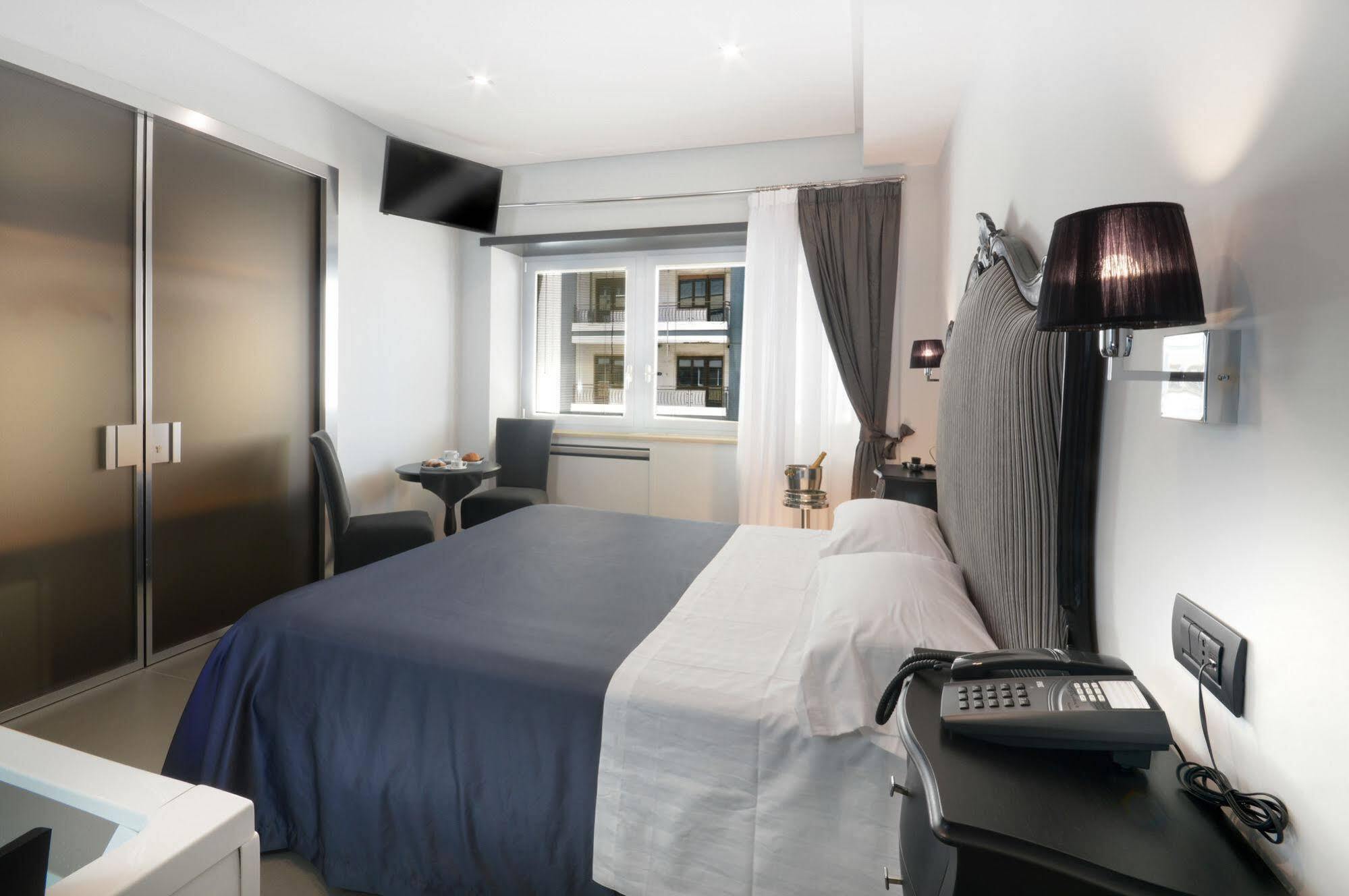 Barbarella Suite Napoli Eksteriør bilde