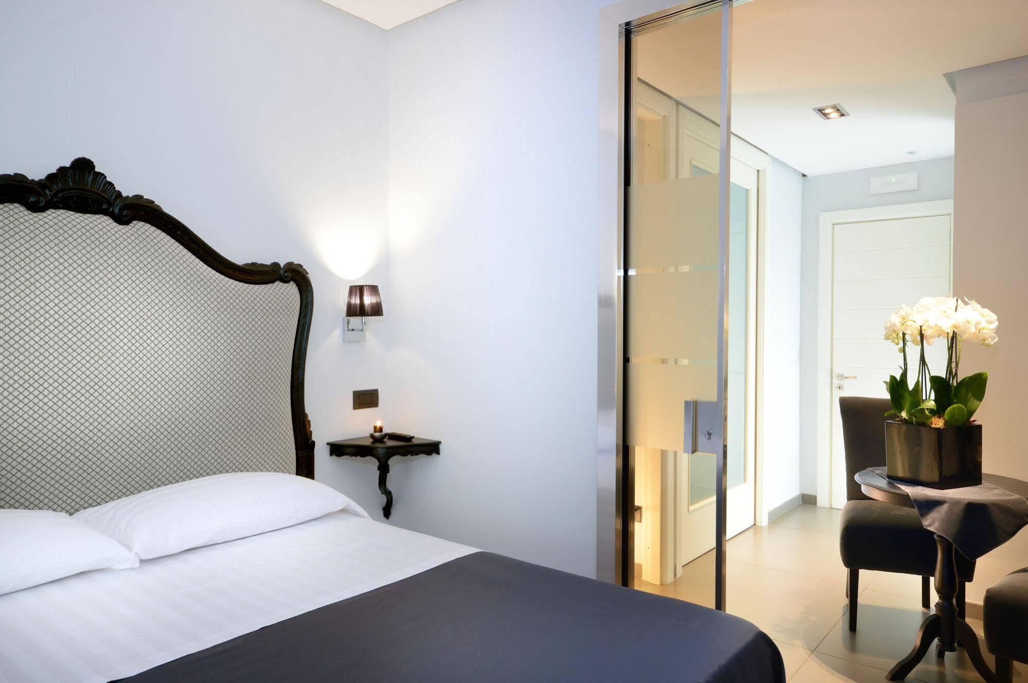 Barbarella Suite Napoli Eksteriør bilde