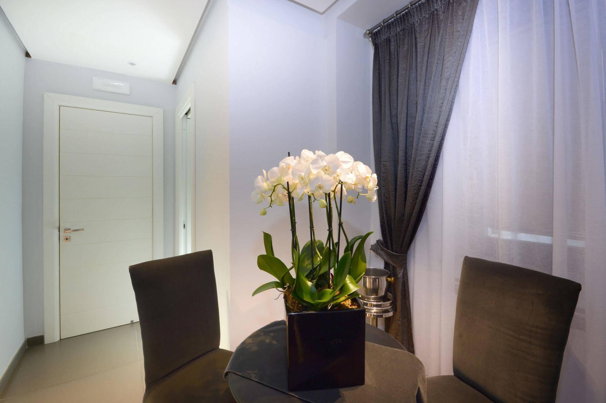 Barbarella Suite Napoli Eksteriør bilde