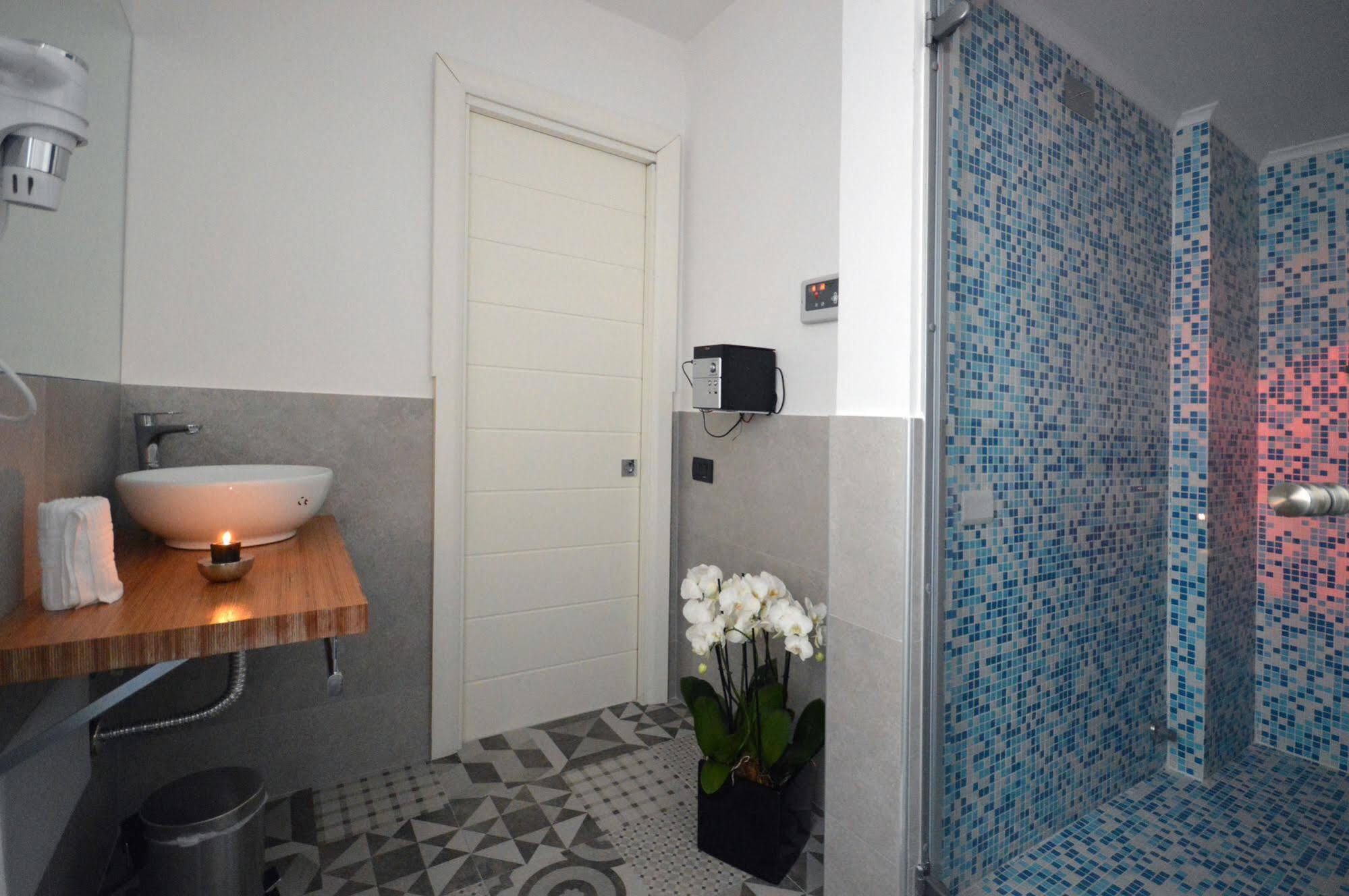 Barbarella Suite Napoli Eksteriør bilde