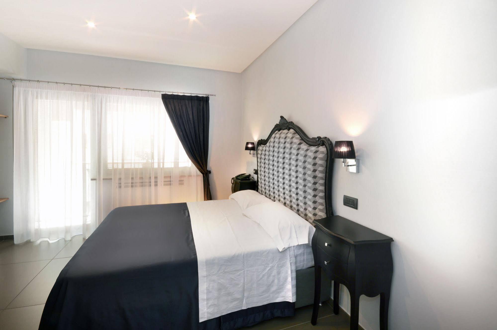 Barbarella Suite Napoli Eksteriør bilde